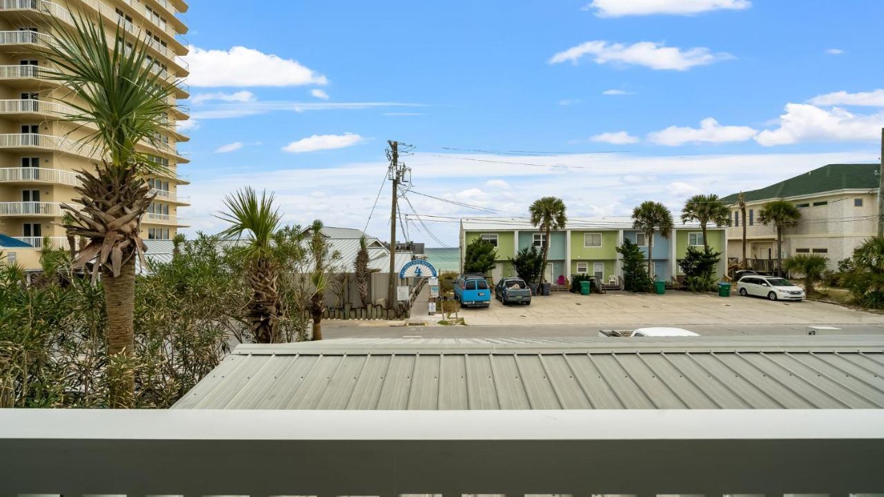 Pet Friendly Townhome With Gulf Views And Hot Tub Right Across From Beach And Schooners Panama City Beach Exterior photo